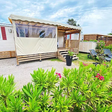 Kemping Mobile-home Confort Le Celestin *